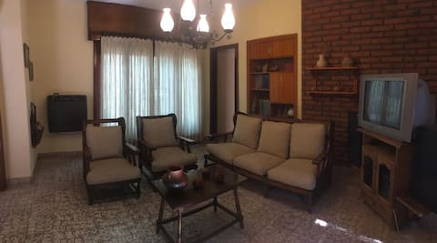 Propiedad de Airbnb exitosa: La Casa Nilda - Apartment on Techada Street en Capilla Del Monte