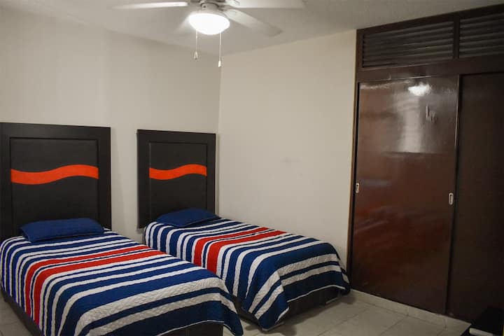 RECAMARA #2 / BEDROOM #2