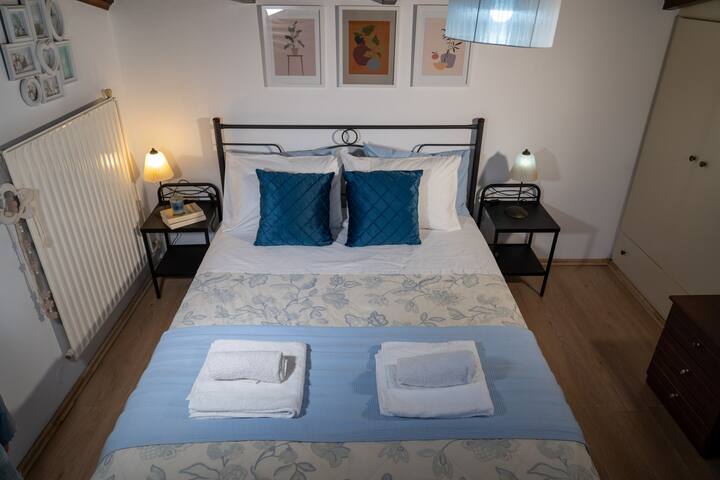 Room 2