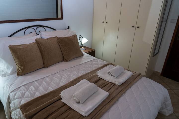 Room 1