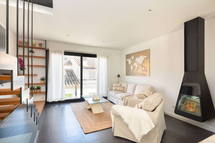 Casa del Mar Tamariu gallery image 2