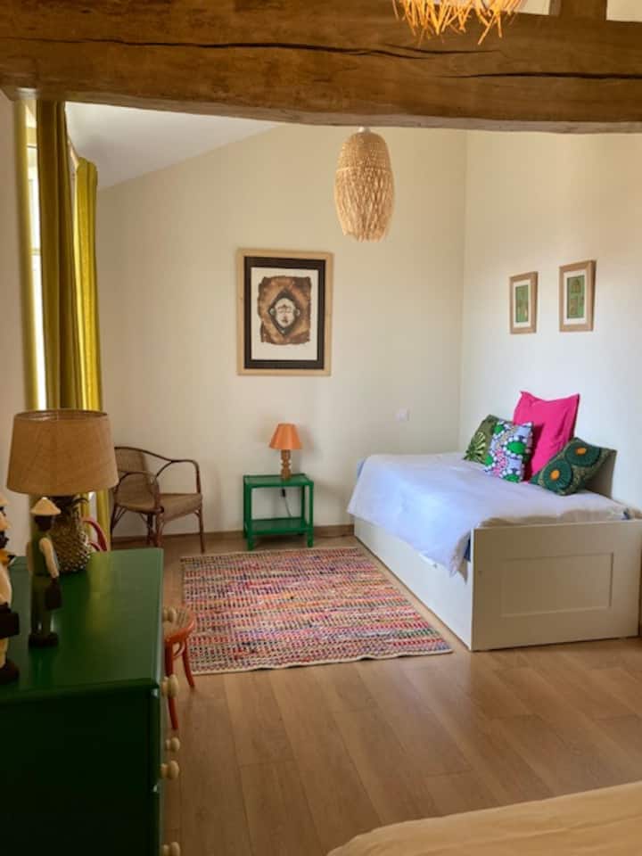 חדר שינה 2  - מיטת יחיד או מיטה זוגית 