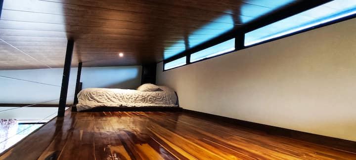 Loft cama tamaño queen 1.
