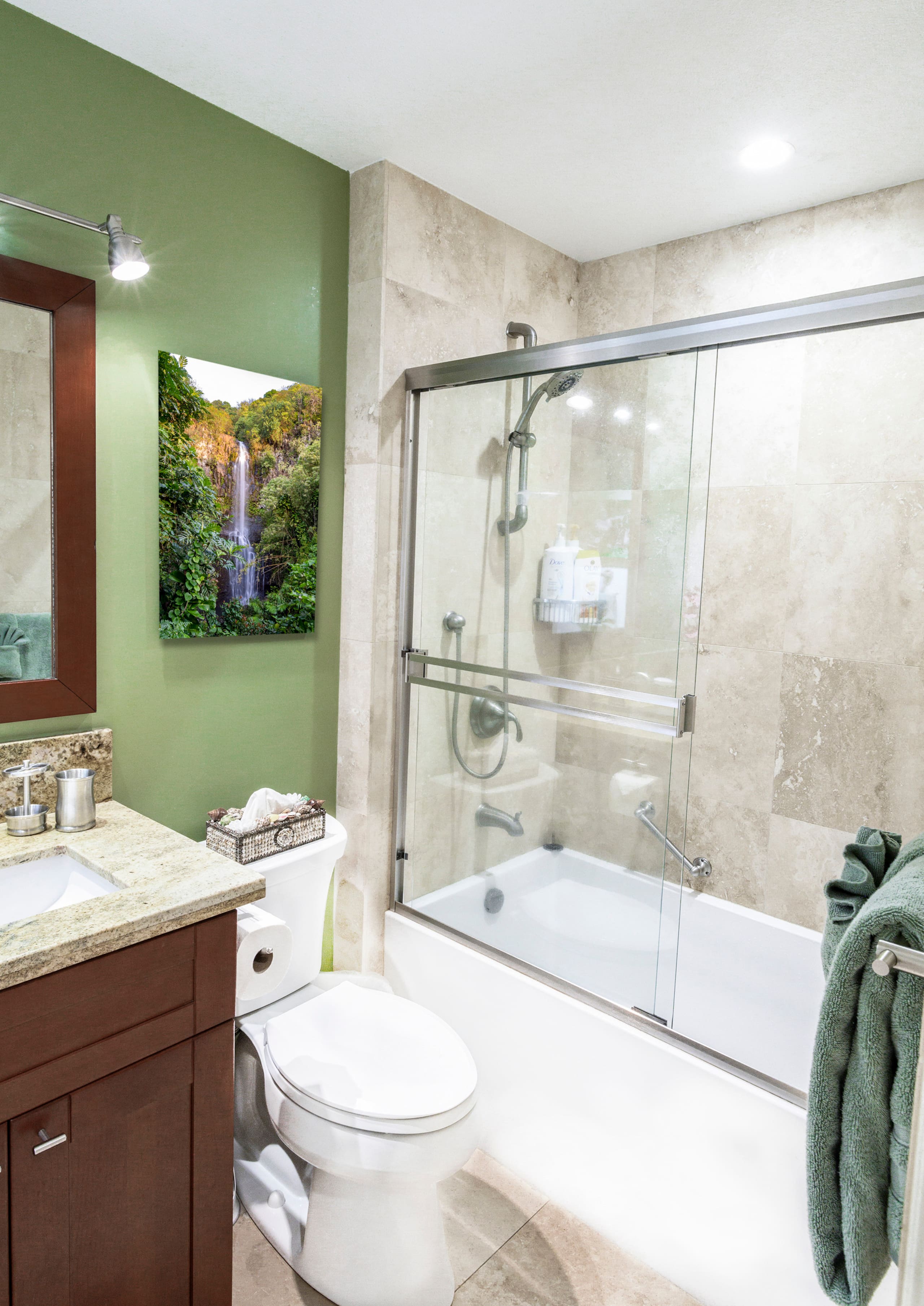 Condo in Kihei · ★4.98 · 2 bedrooms · 4 beds · 2 private baths - Image 8