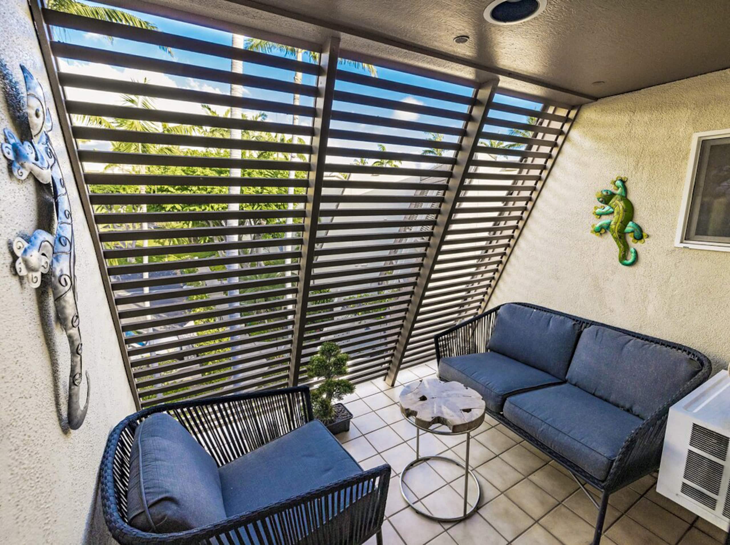 Condo in Kihei · ★4.98 · 2 bedrooms · 4 beds · 2 private baths - Image 16