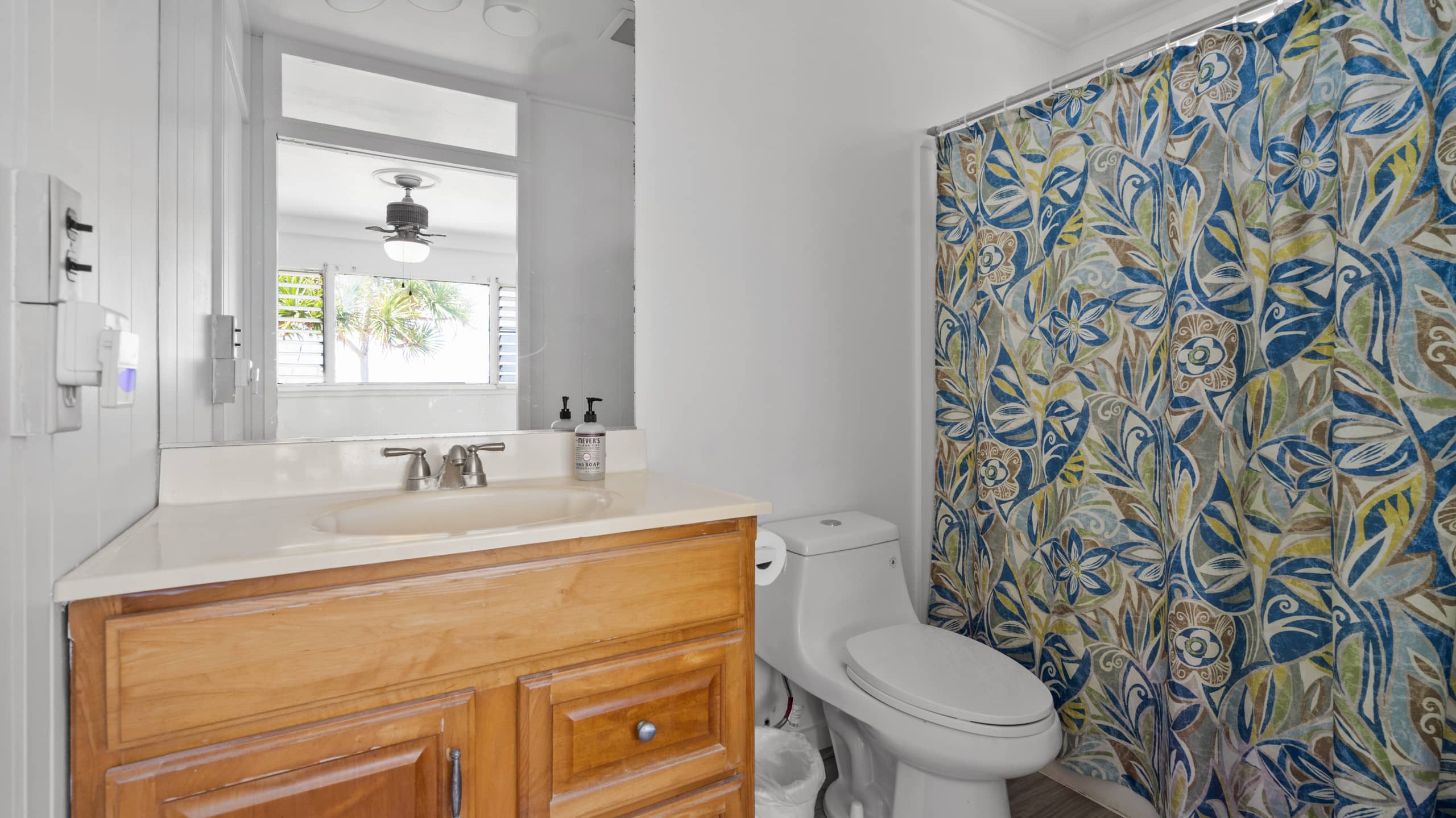 Beachfront Cottage on Oahu's North Shore | Laie - Image 11