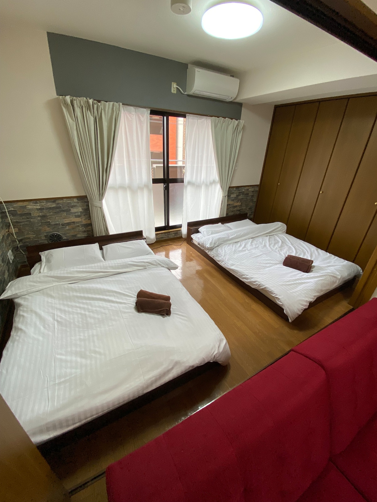 غرفة النوم 1