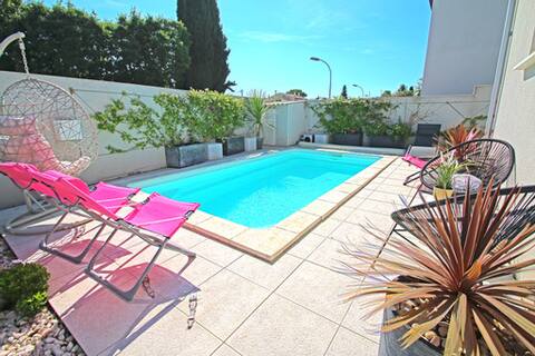 ViLLa PaRadIc – All Amenities – Swimming Pool