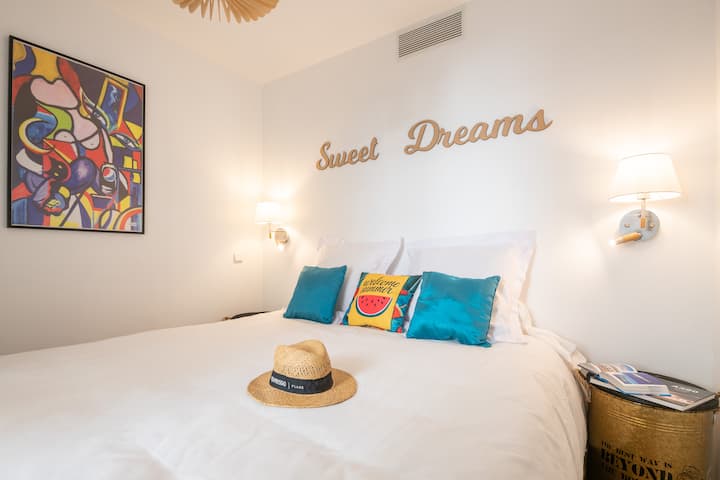 spavaća soba s bračnim krevetom (širine 150 - 179 cm)