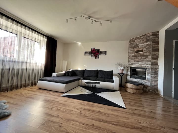 غرفة المعيشة