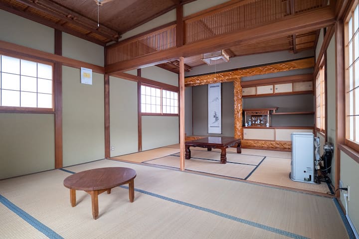 【2階】日本洗面台(12畳)