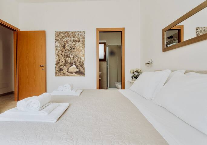 [VILLA LUXURY★★★★★] Pool, Private Parking & Beach gallery image 3