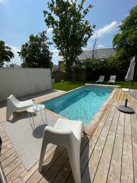 house with private heated pool