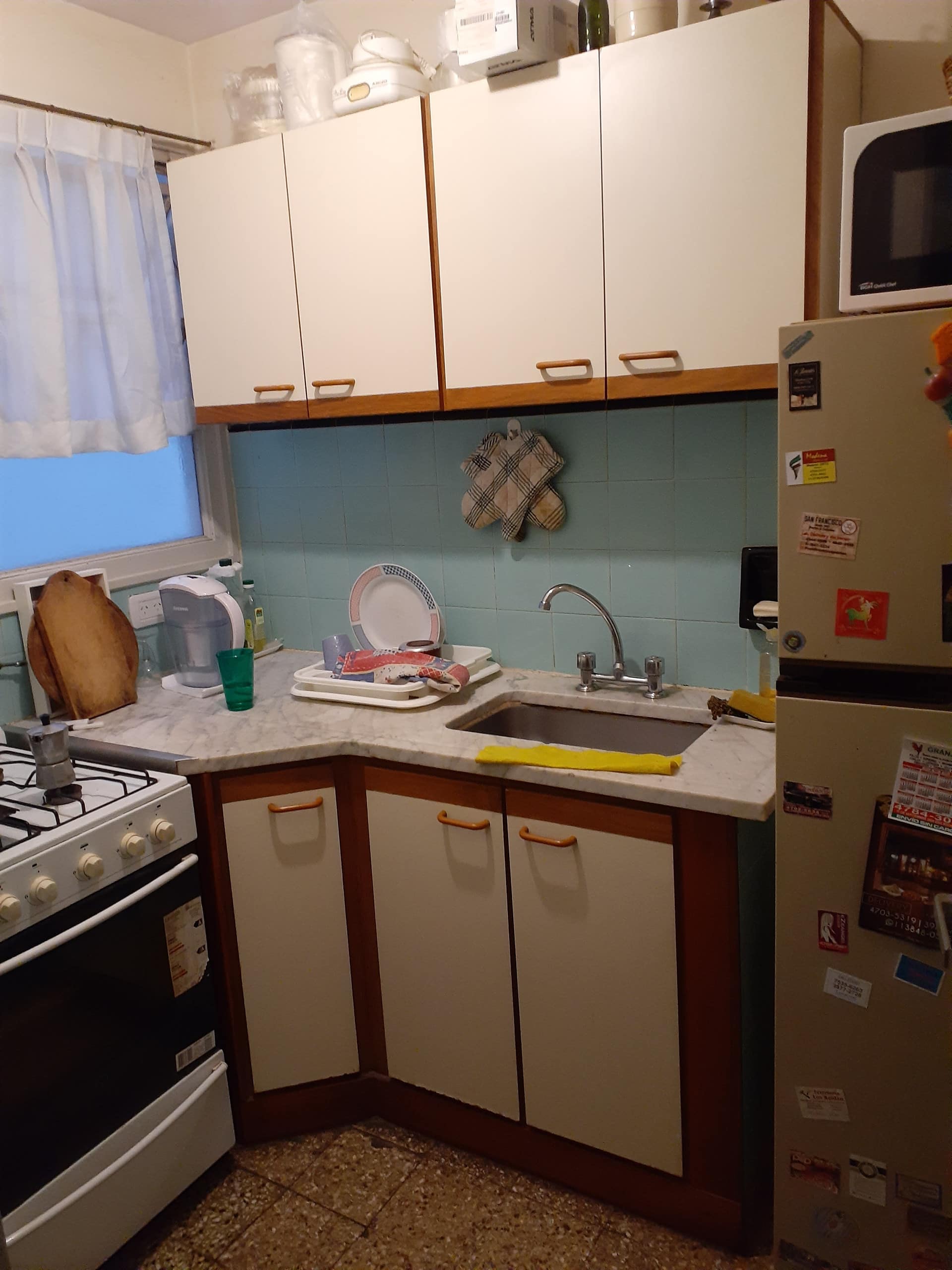 Quarto individual em apartamento familiar de 3 ambientes em Belgrano