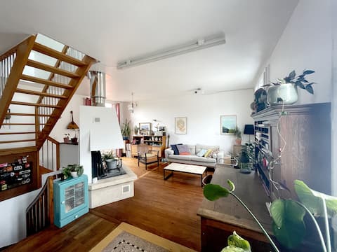 Successful Airbnb property: Bright Nantes house with terrace in Breil Barberie