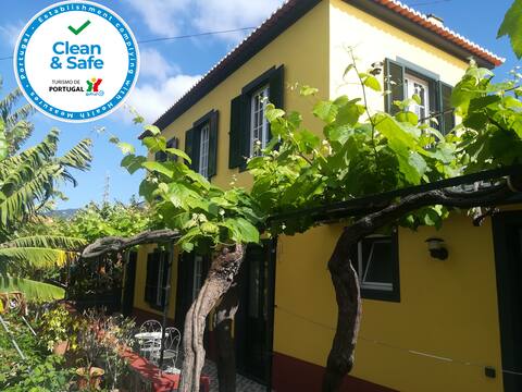 Anúncio popular: Casa D`Avó Celina em Santo António