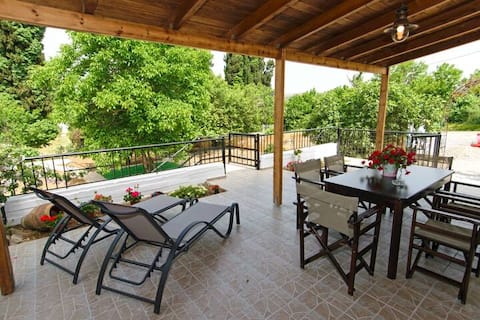 Successful Airbnb property: Diogenis Residence Euphoria in Δήμος Αποκορώνου