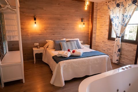 Top performing Airbnb: Amaluna rural apartment in Extremadura