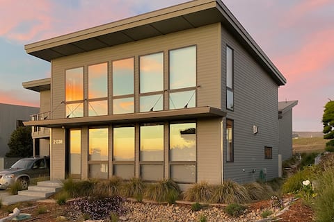Driftwood—New Modern Coastal Contemporary