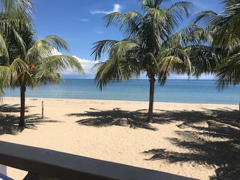 Serenity by the Sea- Beach Front in the Village