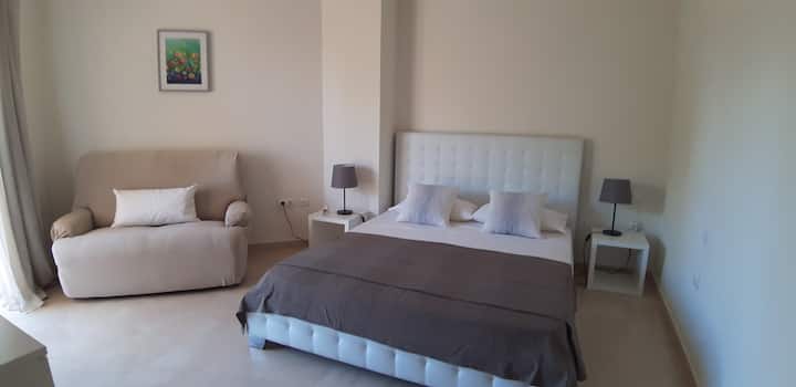 Apartment With 2 Big Bedrooms On Suite + Terraces - Estepona