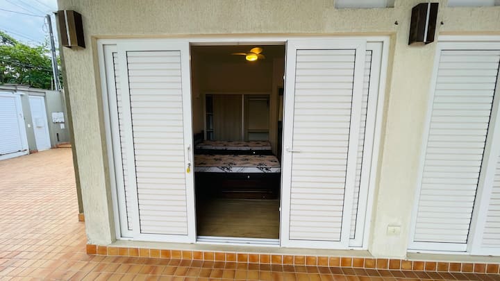 Апартман 4 - двокреветни кревети со 2 двокреветни кревета