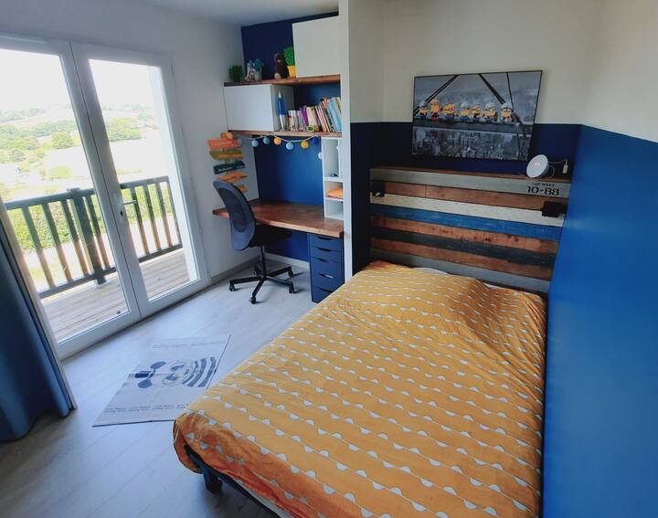 Chambre 2 - Lit 140cm