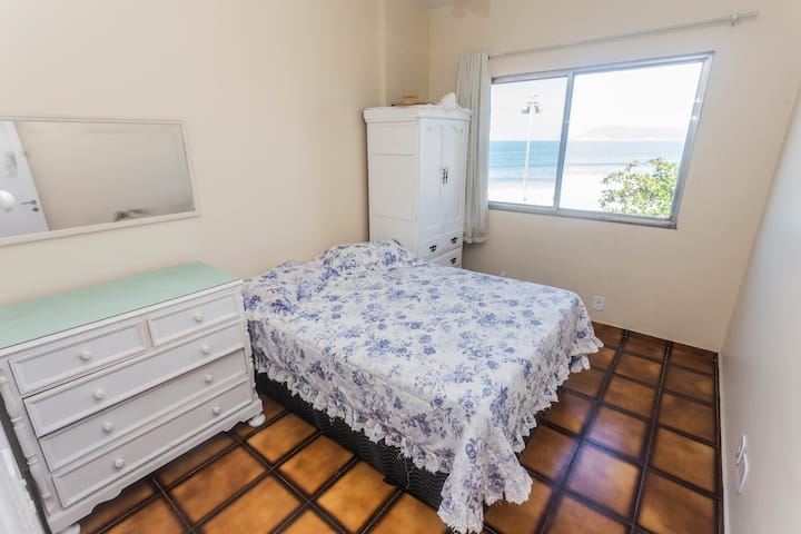 סוויטת חדר שינה.