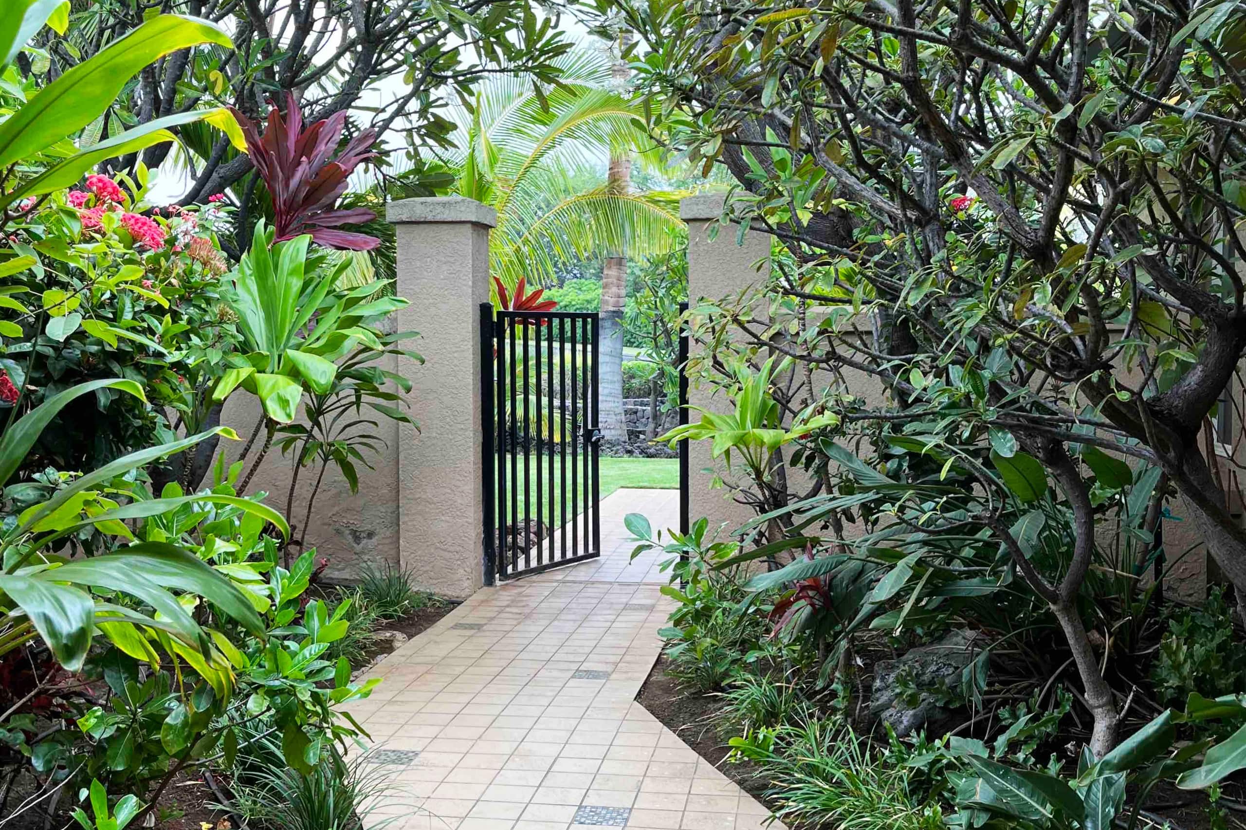 Home in Waimea · ★4.87 · 2 bedrooms · 4 beds · 3 baths - Image 21