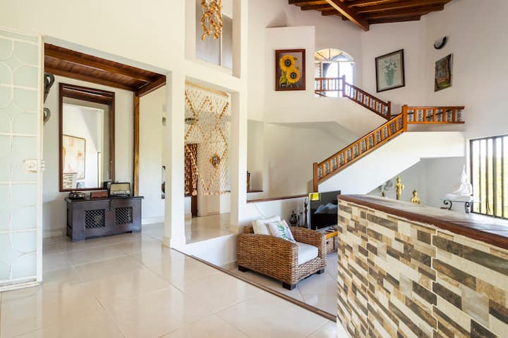 Finca Wth Private Pool 5 Min From Hacienda Napoles - Puerto Triunfo