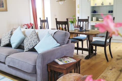 Top performing Airbnb: The Stables @Strawfields in West Down