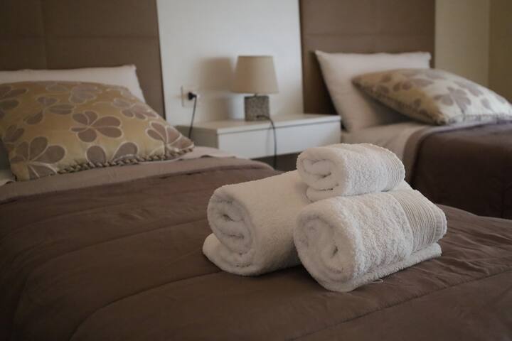 საძინებელი 1