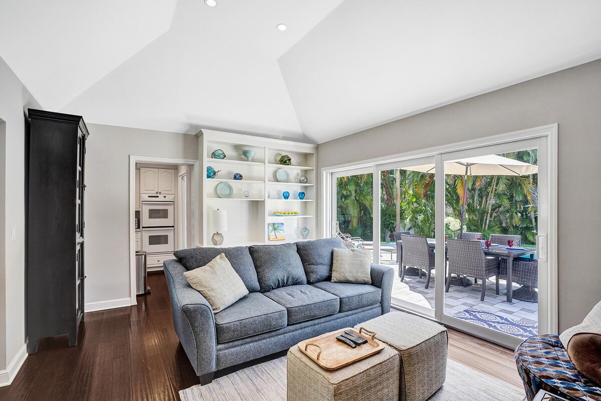 Top performing Airbnb: Dream Home steps to the Ocean with a Heated Pool! in Delray Beach
