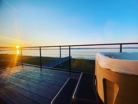 Hullam Panorama&Jacuzzi