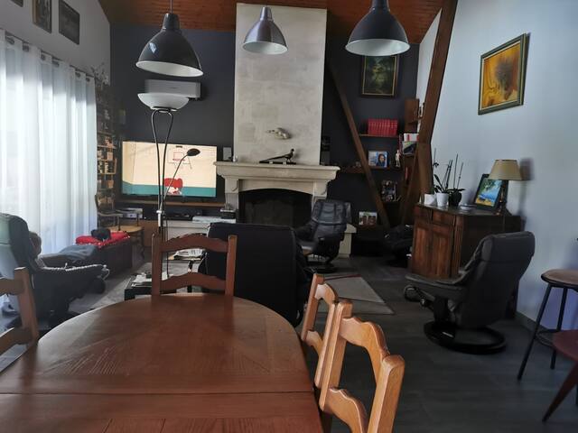 LA MAISON BLEUE gallery image 5