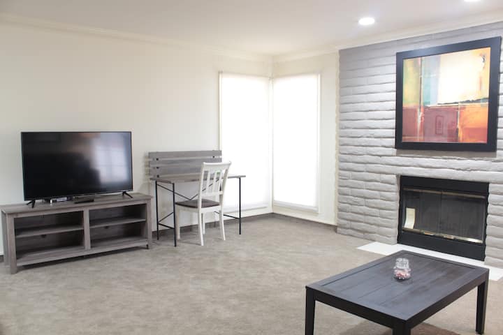 21 Rock Furnished Apartments At Tallgrass-one Bdrm - Wichita, KS