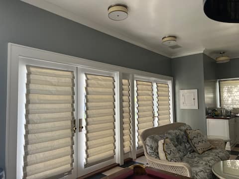 Top performing Airbnb: The carriage house A Historic Retreat in Pasadena