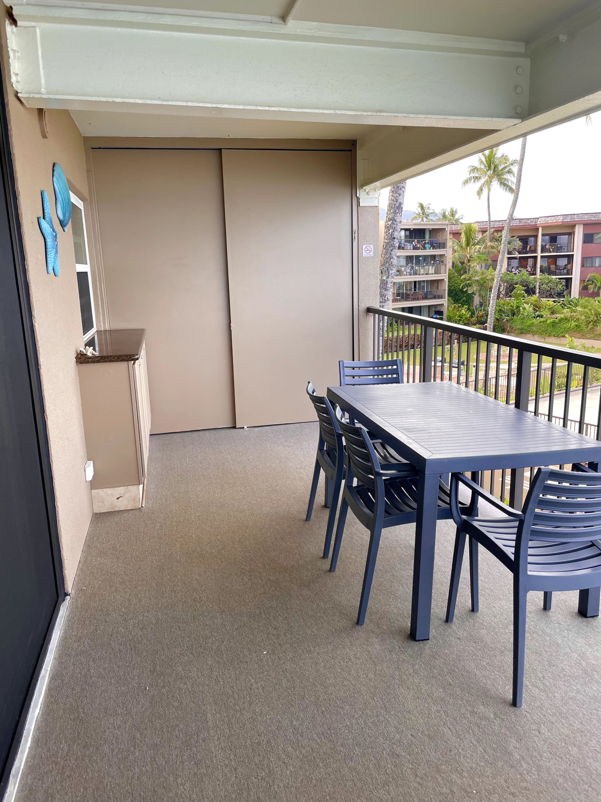 Condo in Lahaina · ★4.92 · 2 bedrooms · 3 beds · 2 shared baths - Image 19