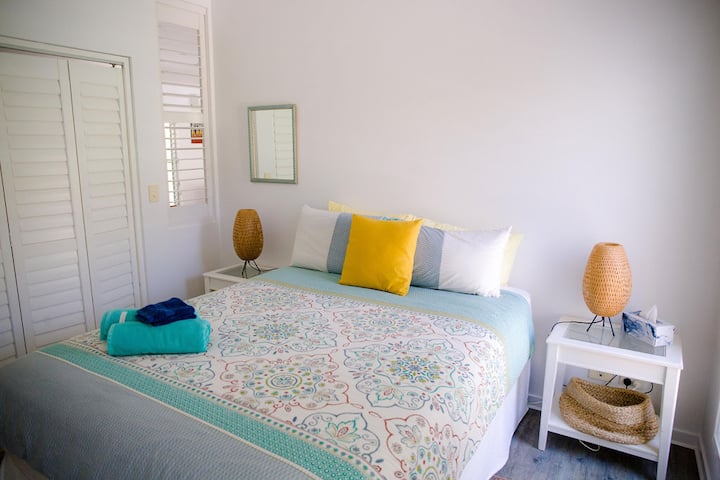 Ljetna soba s tropskim lamelama 