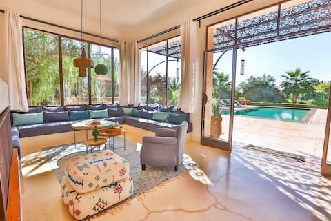 Bab Ida: House with great views and staff