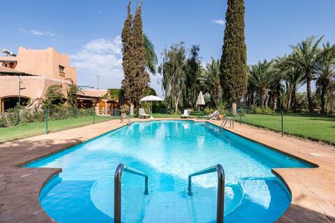 Haven of peace. Pool,Tennis court. Fast Internet