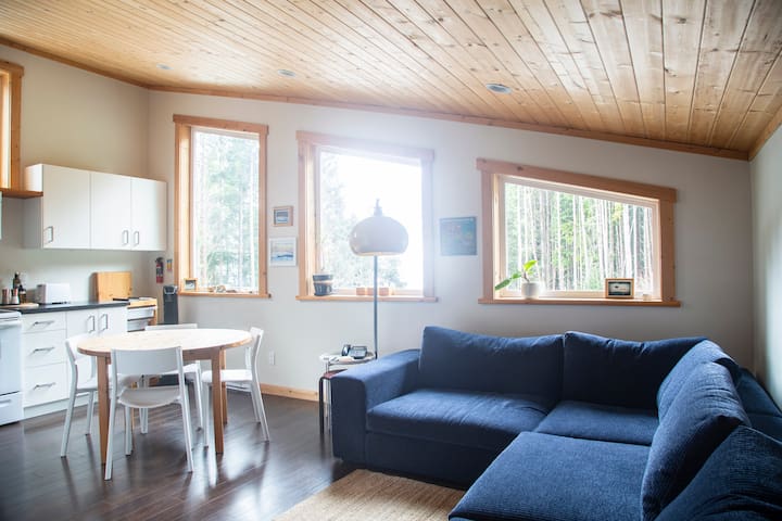 Salty Suite at Trailbreak