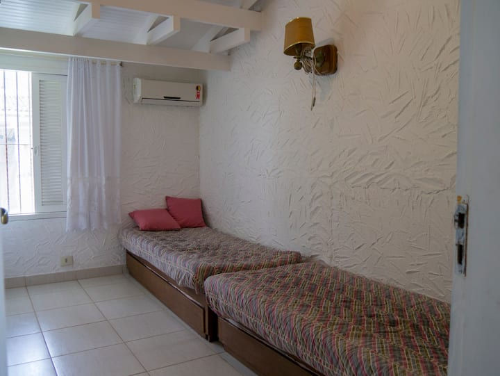 Habitación con dos camas