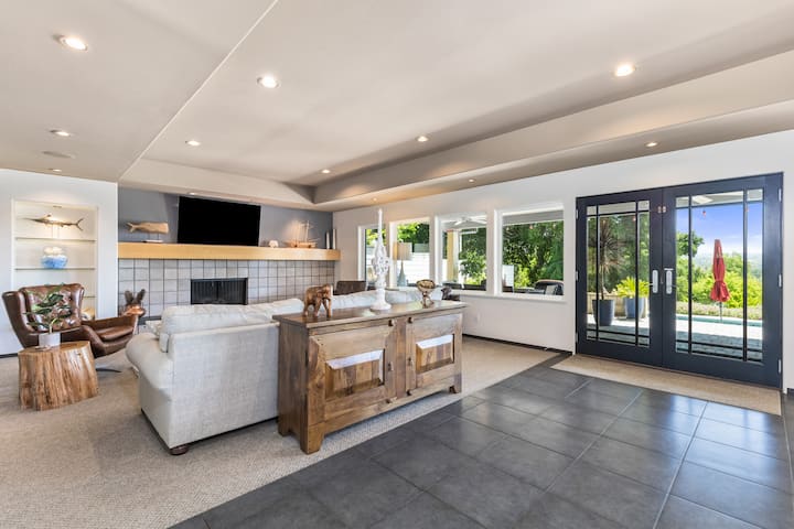 Luxury Mountain View Retreat  Pool/jacuzzi - Santa Margarita, CA