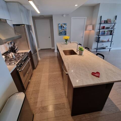 Amazing 3 bedroom Apt – NY scenic views – Flatiron gallery image 5