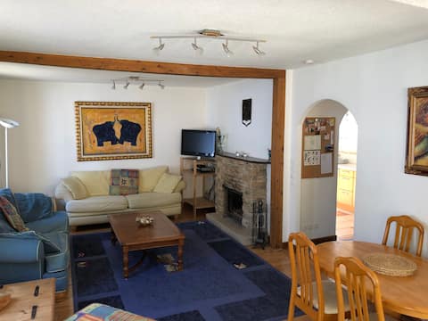 Top Airbnb: Very well equipped house, for every season. in Barr