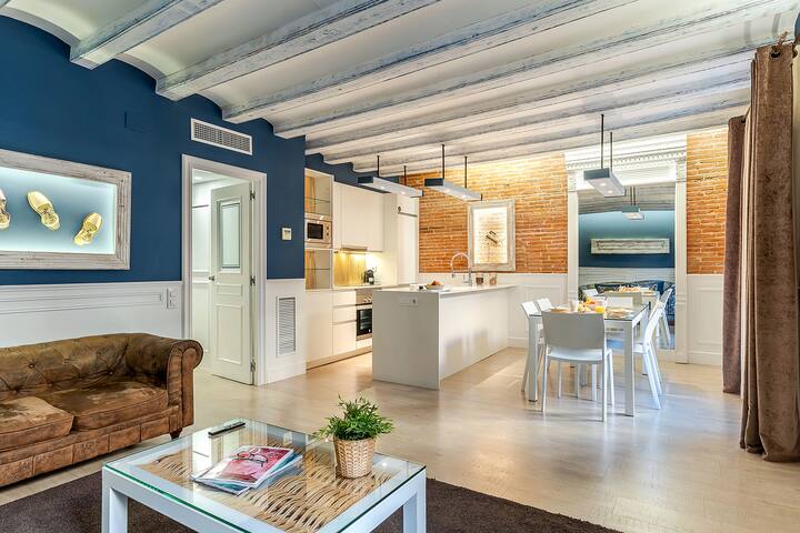 Apt Deluxe with breakfast by Colon EnjoyBCN Apts