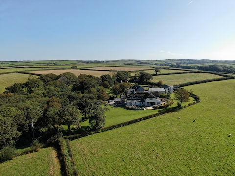 Smart cool barn, 2 or 4 option, HT, Sauna, 1 x Dog