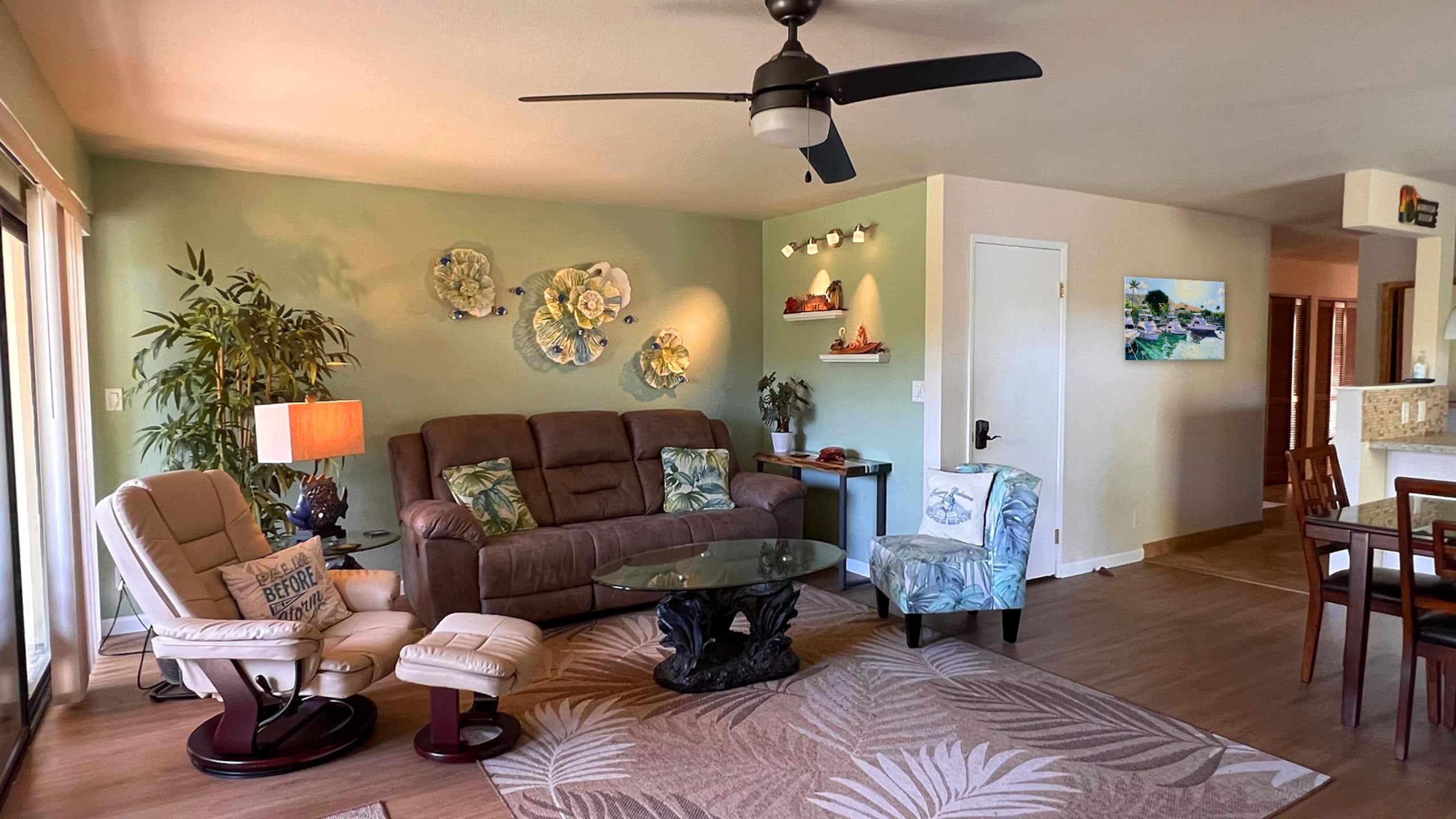 Condo in Kihei · ★4.97 · 1 bedroom · 2 beds · 2 private baths - Image 3