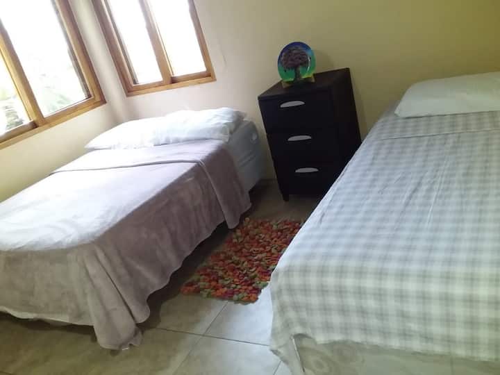 غرفة النوم الثانية